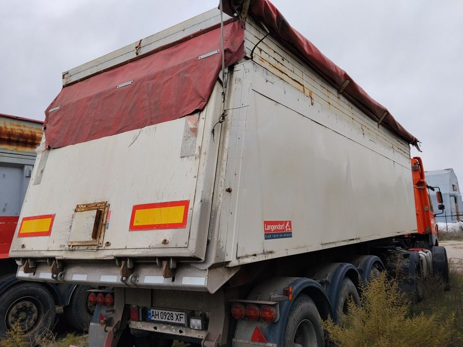 Напівпричіп самоскид