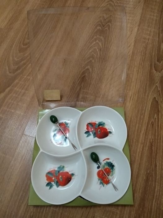 Менажница новая салатница