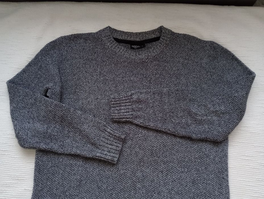 Sweter L jak nowy