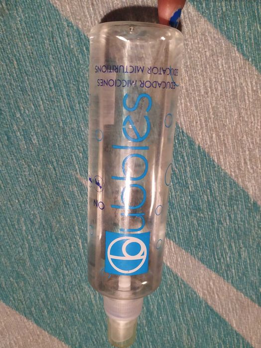 Spray para educar animais onde urinar