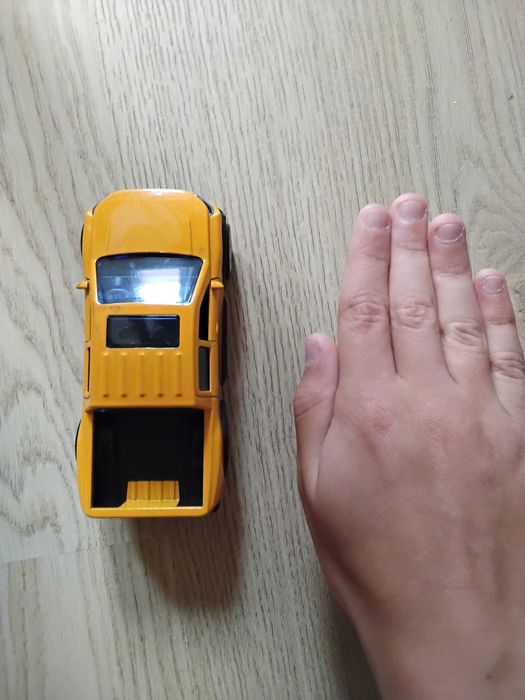 Big Orange Car (Toy)
