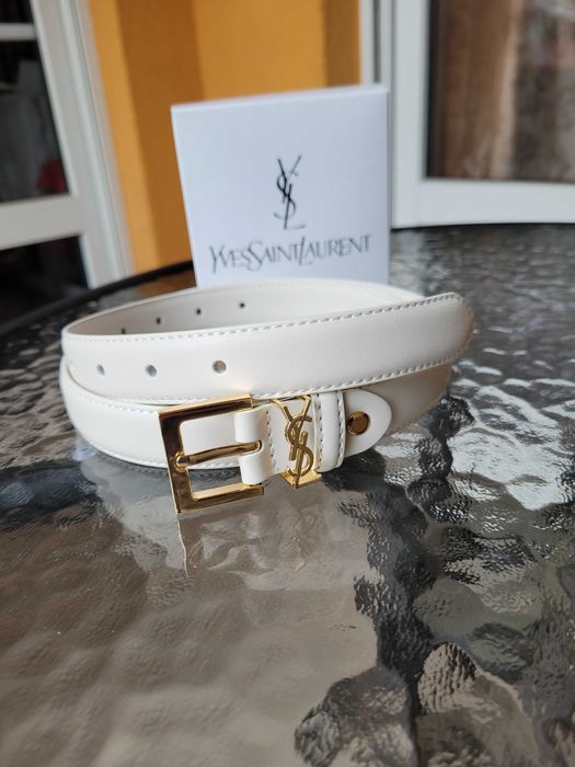 Biały damski skórzany pasek 105 cm w pudełku