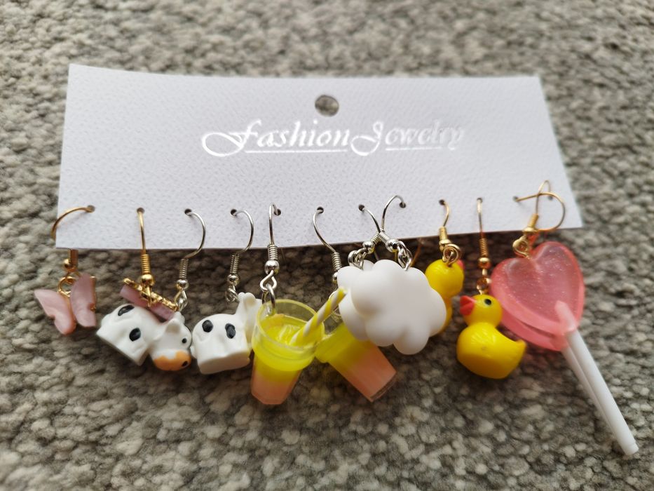 Zestaw kolczyków, chmurka, krowa, motyl, lizak, kaczka