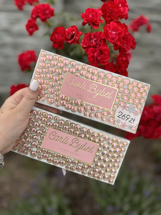 Paleta cieni anastasia beverly hills carli bybel