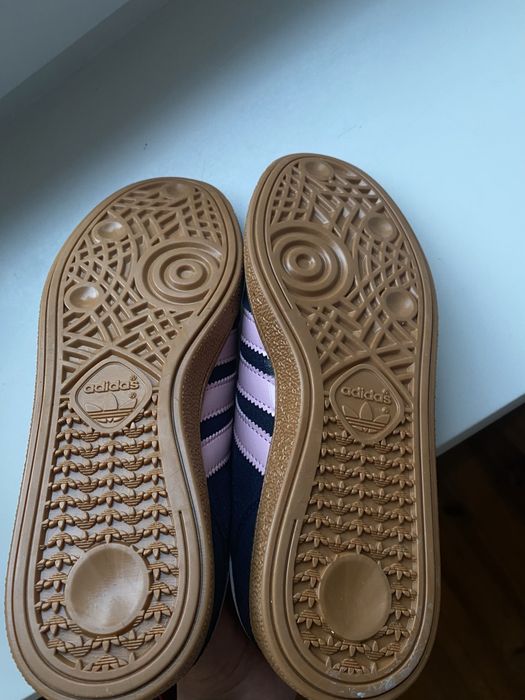 Adidas speziale