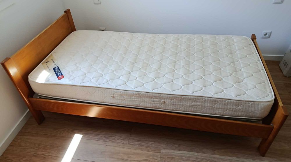 Cama e Mesa Cabeceira Interforma