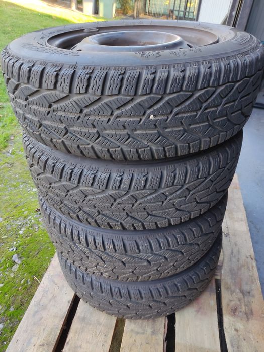 Koła zimowe 195/65 r15 honda plus kołpaki