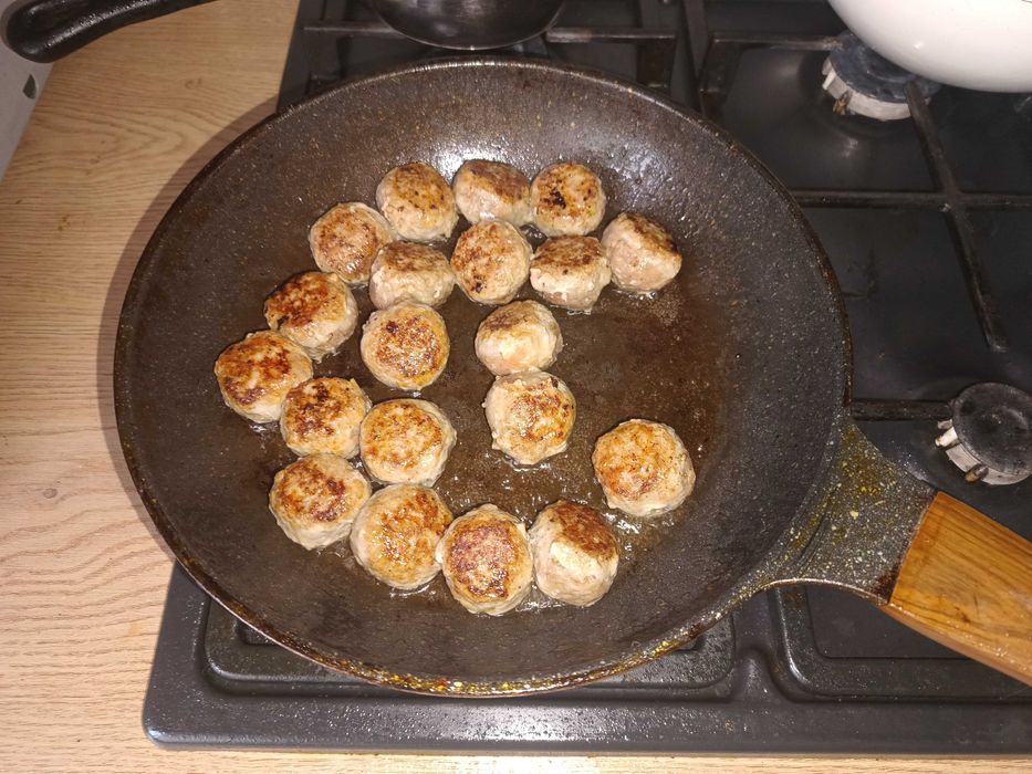 Фрикадельки свинина + курка в томаті з овочами  - консерва домашня