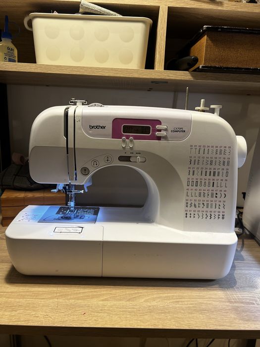 Maquina de costura Brother CX70PE