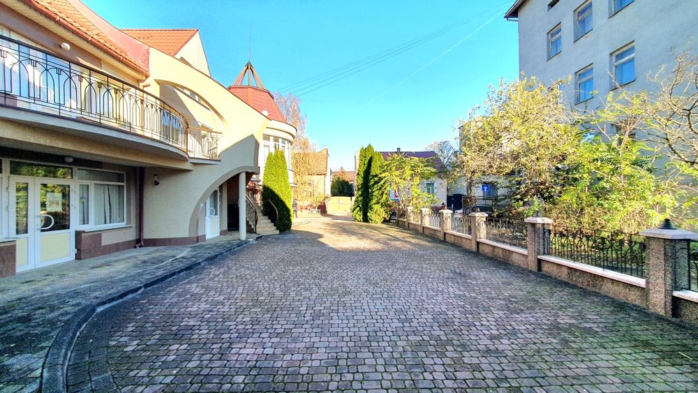 ПРОДАЖ КОМЕРЦІЙНОГО приміщення-комплексу в центральн. частині Мукачева