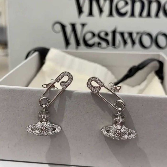 Srebrne kolczyki Vivienne Westwood