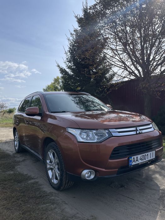 Mitsubishi Outlander