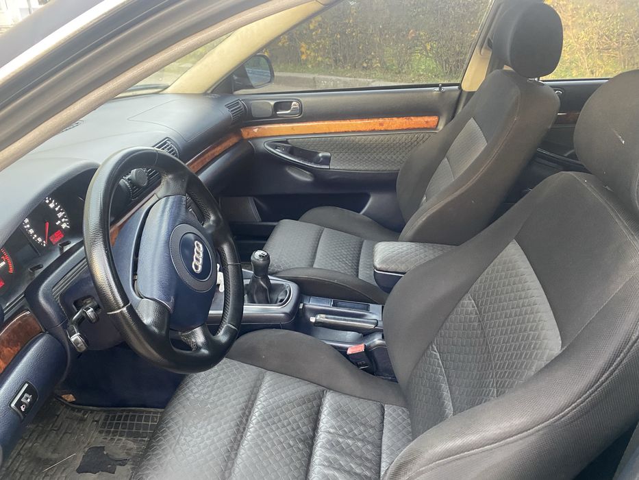 Audi A4 B5 рестайл 1999рік. 1.8 газ/бензин.