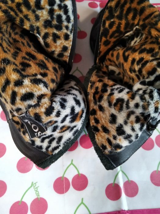 Обувь женская 39 размер