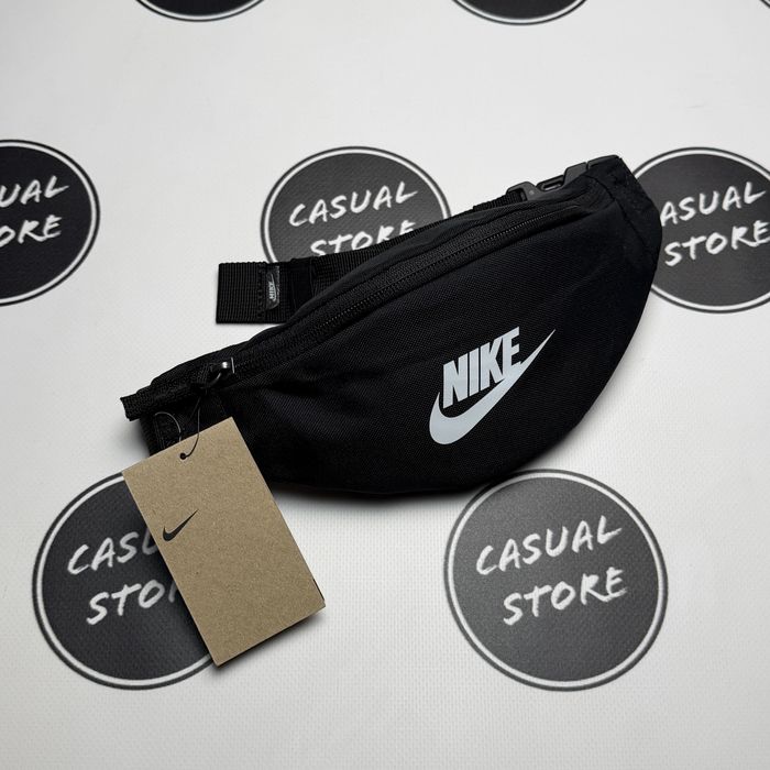 ОРИГІНАЛ Сумка Nike Бананка DB0488-010 месенджер з США