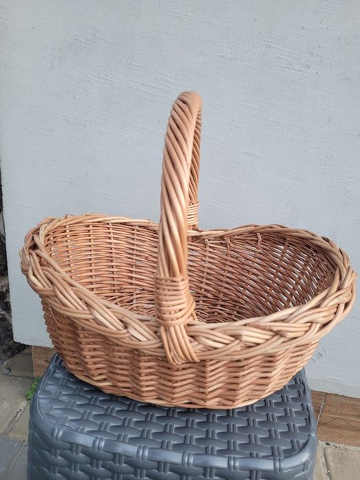 Кошики човники з білої та коричневої  лози