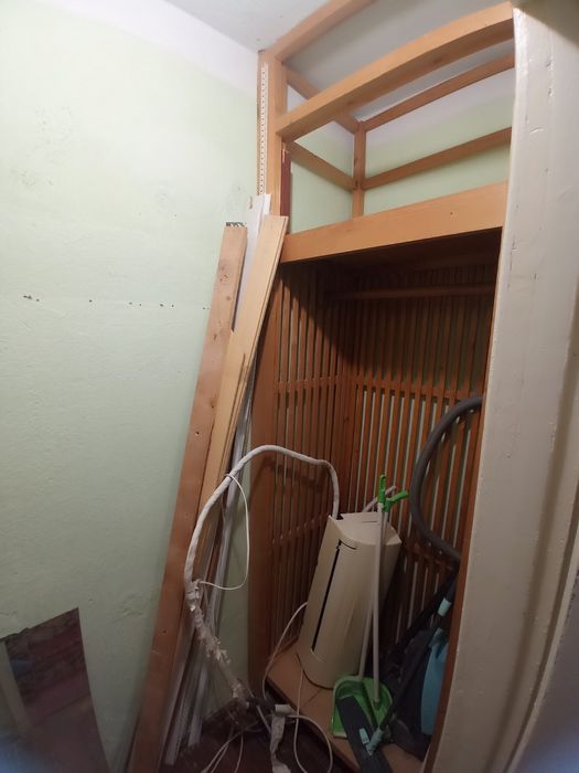 Продаю 2к. кв. пр. Центральний-Водопровідна