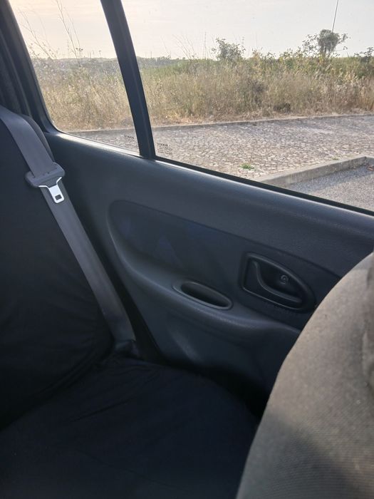 Renault clio 1999