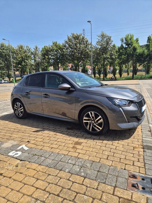 Peugeot 208 1.2 PureTech Allure Pack EAT8