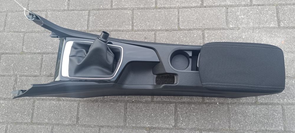 Consola central com apoio de braço para Citroen C4 Catus e Peugeot 308 Ano 2015 a 2020