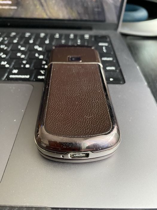Nokia 8800 Sapphire Arte, Original