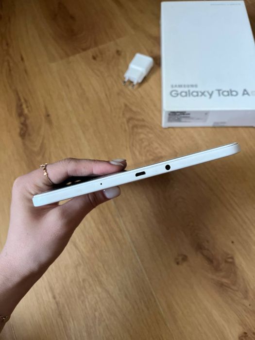 Продам планшет Samsung