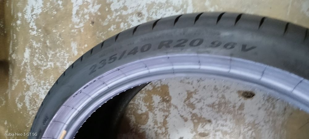 Pneus 235/40/20 pirelli semi novos