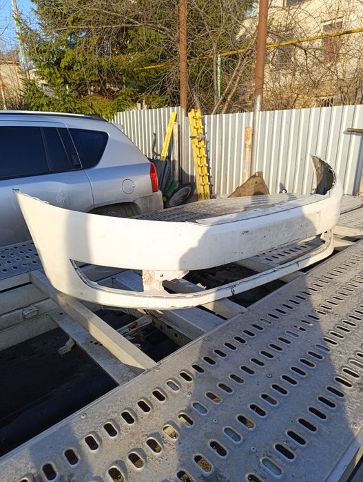 Передній бампер пасат b7 америка