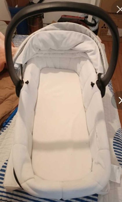 Alcofa de Bebé em ótimo estado