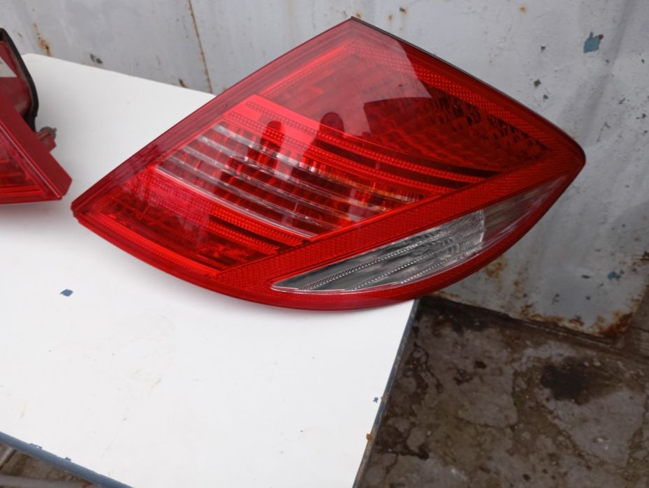 Стоп на Мерседес CL правый.