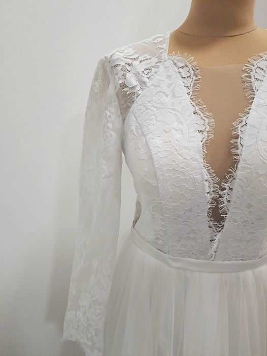 Nowa biała suknia ślubna rustykalna boho z rękawem i koronką 38