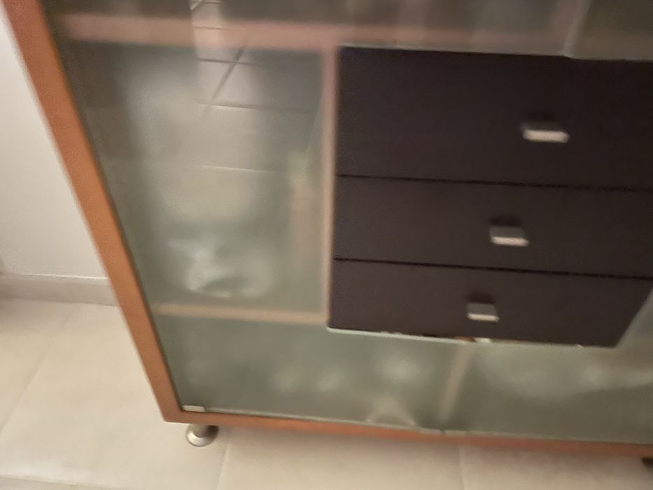 Movel cerejeira cristaleirs