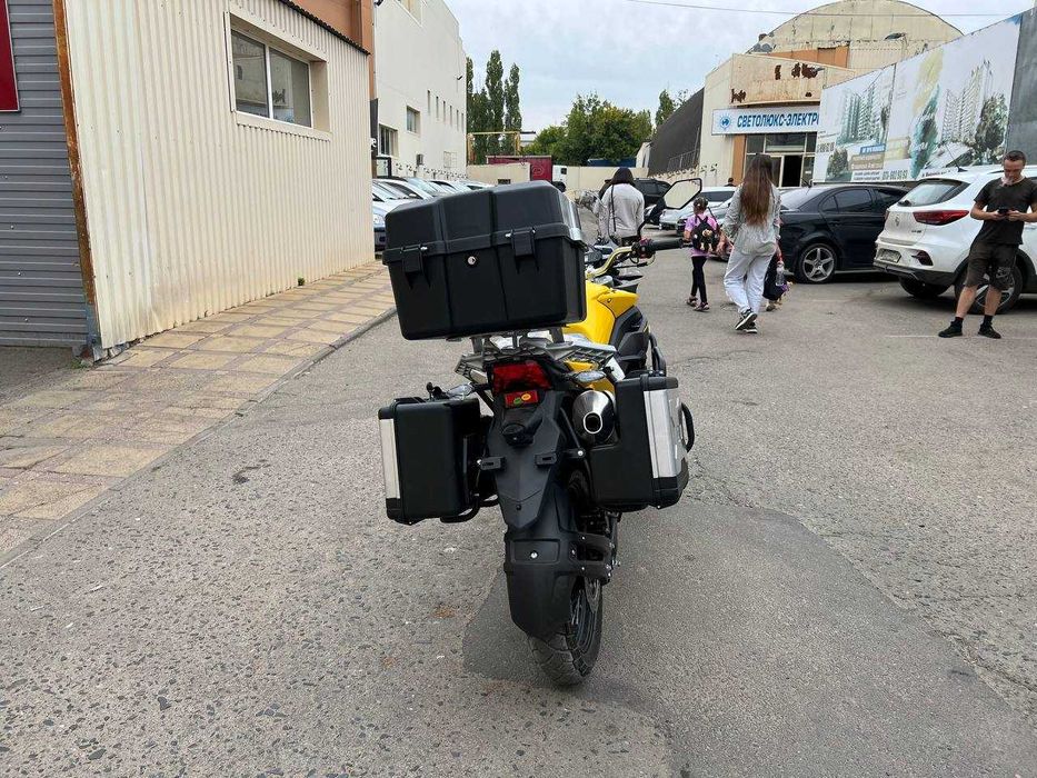 Мотоцикл CYCLONE RX3
