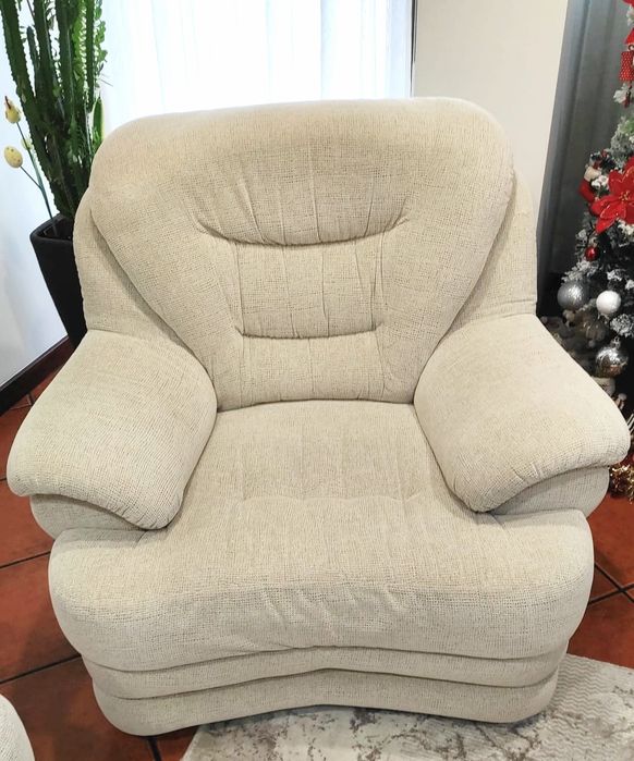 Sofás beje em tecido