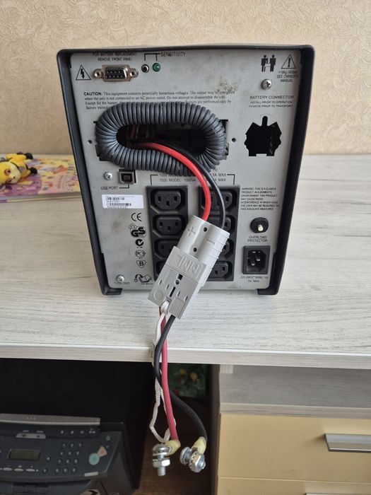 APS smart ups 1000инвертор 24 в Apc1000