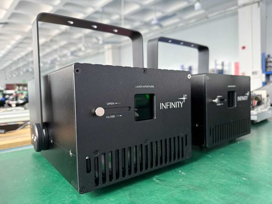 ЛАЗЕР 15W СУПЕР ЯКІСТЬ на первый танец ефект ПОПЕЛЮШКИ на весілля