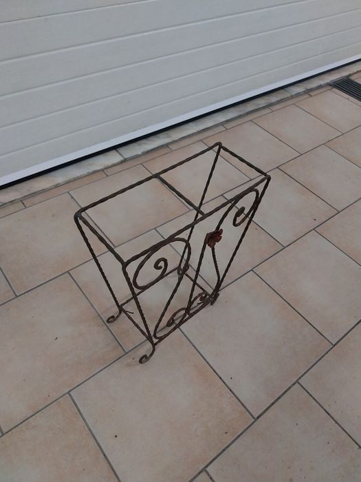 Porta guarda chuva/bengaleiro em ferro forjado