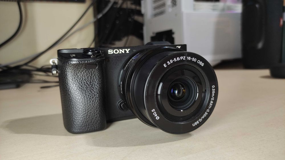 Камера Sony a6400 +kit E 3.5-5.6/PZ 16-50 мм OSS