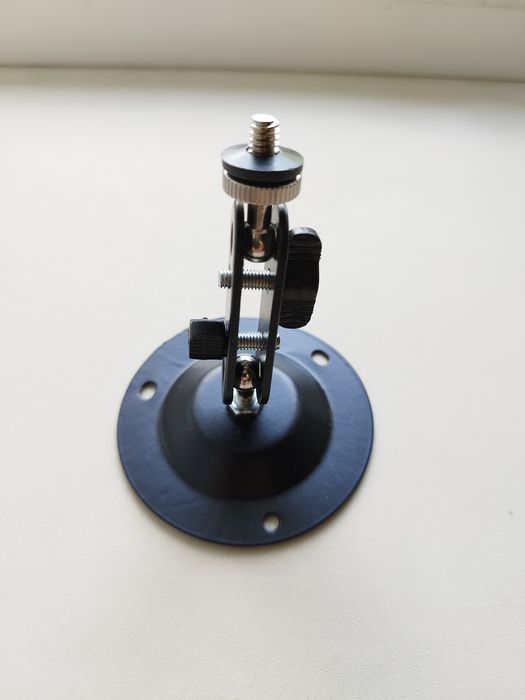 Кронштейн держатель для камеры