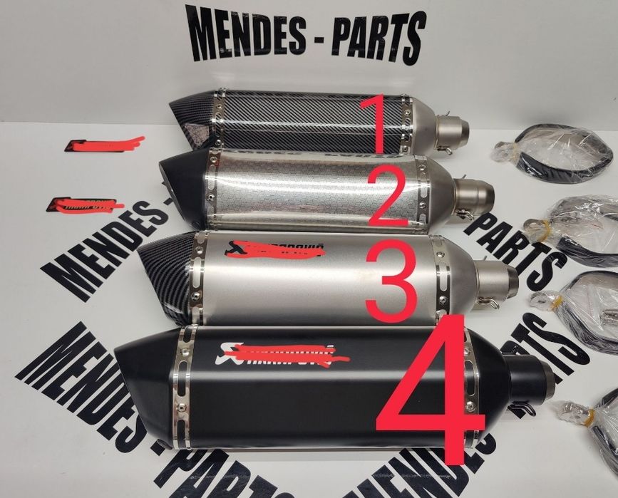 Ponteira de moto tipo akrapovic 47cm
Diâmetro do coletor - 51mm
Inclui