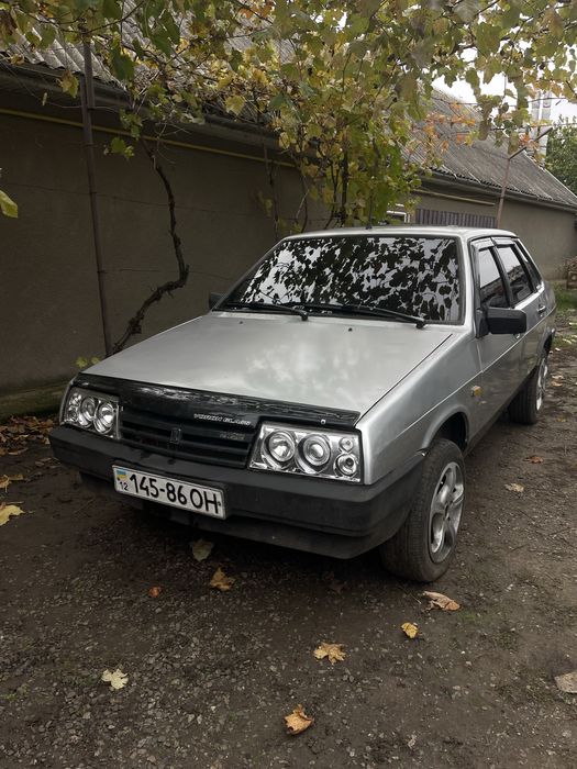 продам ваз 21099