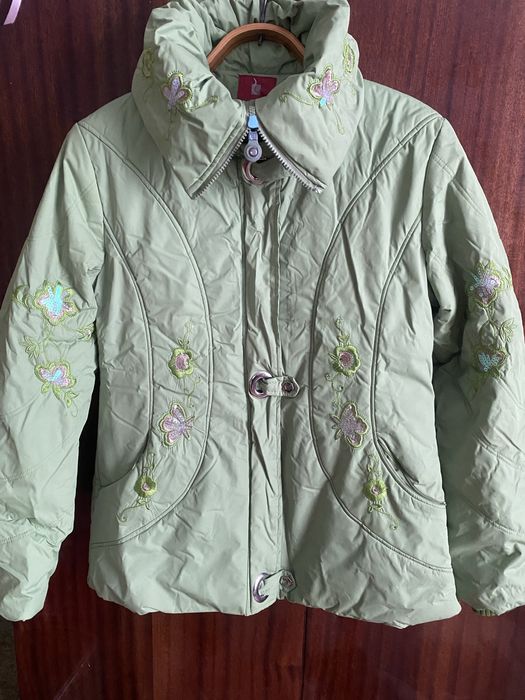 Куртка жіноча.