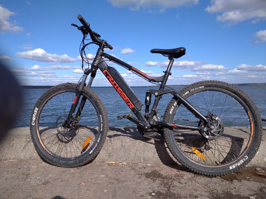 Електровелосипед Crosser E-GROVES  электродвухподвес