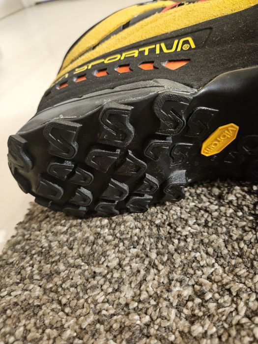 Niepowtarzalne botki znanej marki LA SPORTIVA