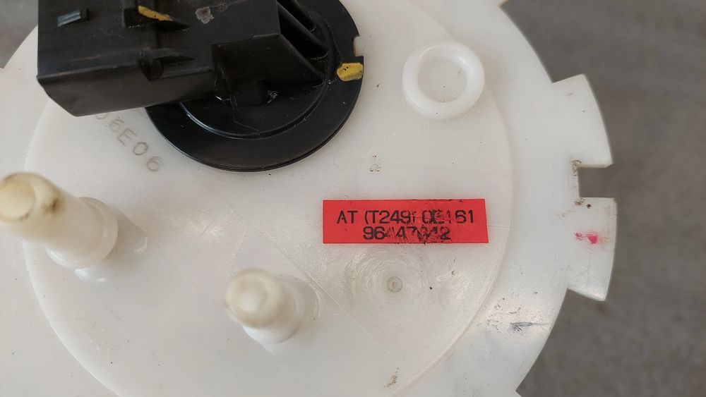 Bomba de combustível CHEVROLET Aveo / Kalos Sedan (T200)