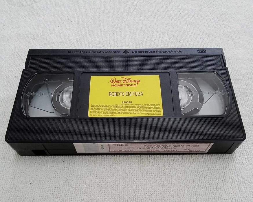 VHS Cassette Duck Tales - Robots on the Run64553176077187121