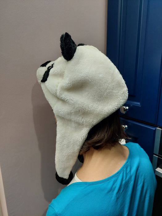 Czapka z maskotką pandą