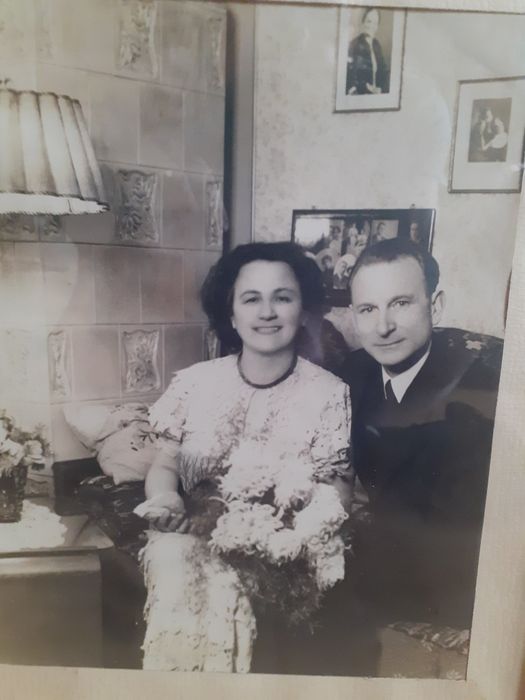 Stare  fotografie komplet 3 szt. w ramie  przedwojenne