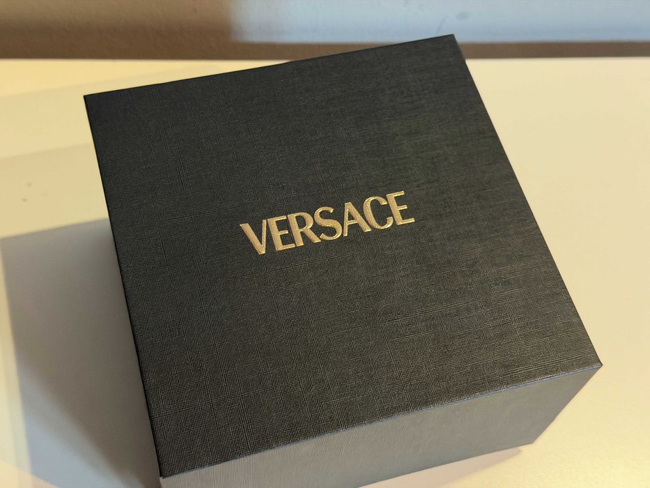 Zegarek męski Versace Greca Logo Diver VE8G00224