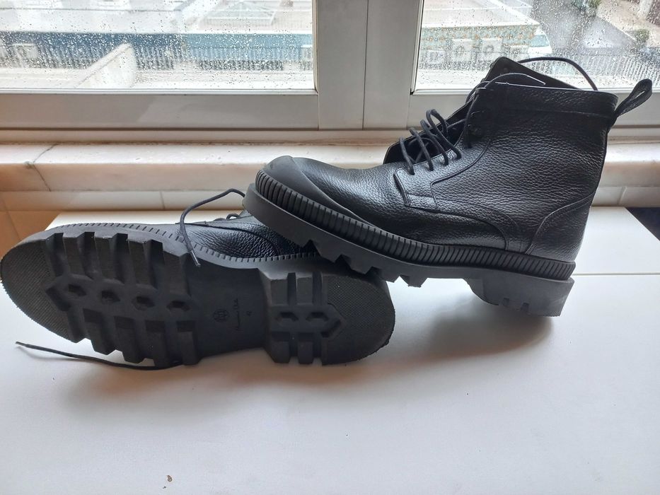 Botas, em pele, para Homem Massimo Dutti